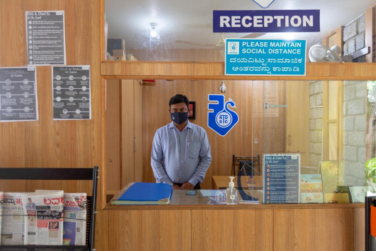 Kstdc Mayura Durg Chitradurga Exteriör bild