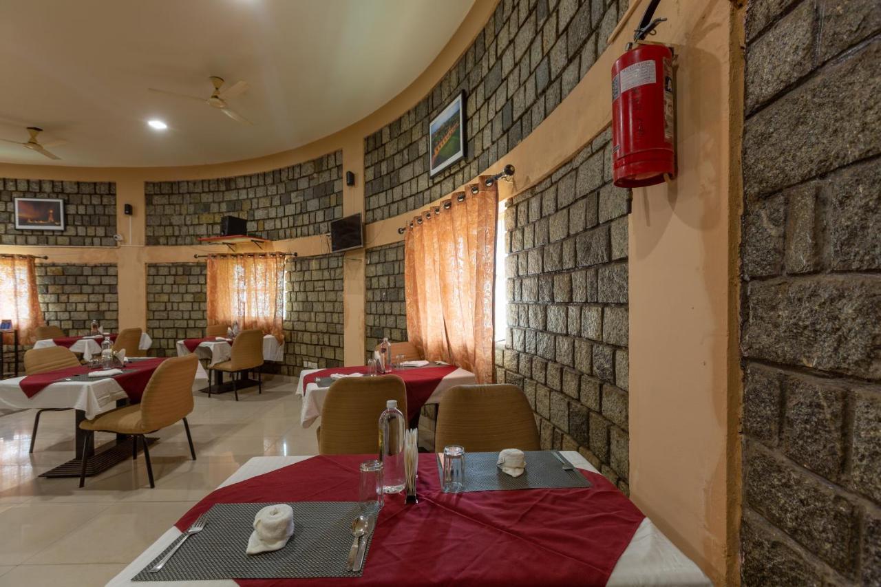 Kstdc Mayura Durg Chitradurga Exteriör bild