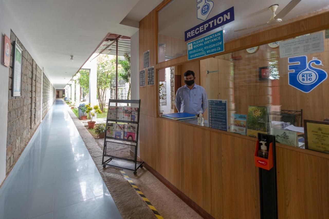 Kstdc Mayura Durg Chitradurga Exteriör bild